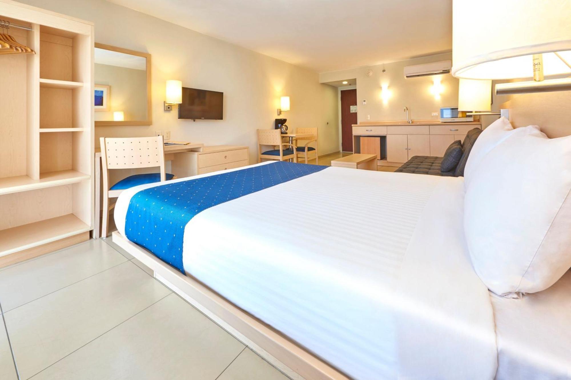 City Express By Marriott Manzanillo Dış mekan fotoğraf